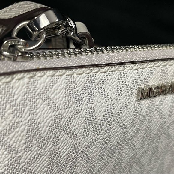 Michael Kors Wristlet Clutch - Picture 7 of 7